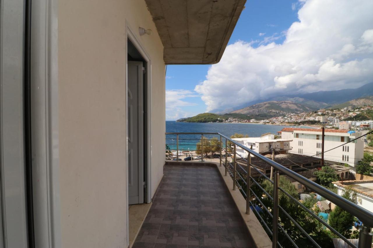 Rooms With View Himare Exterior photo