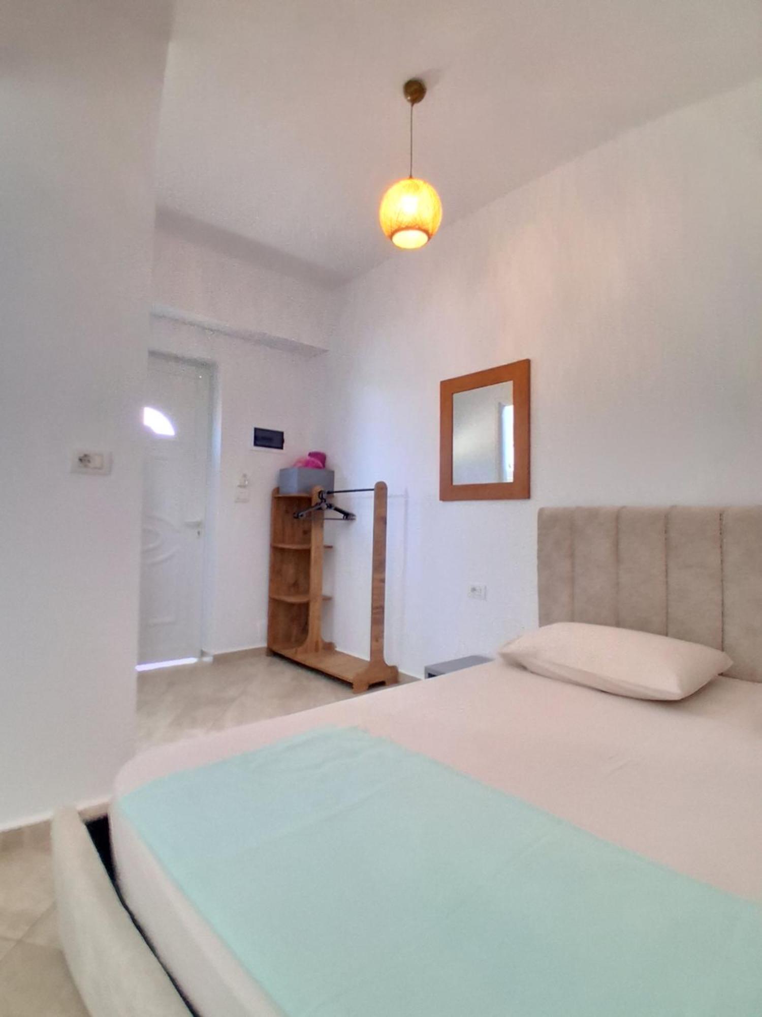 Rooms With View Himare Room photo